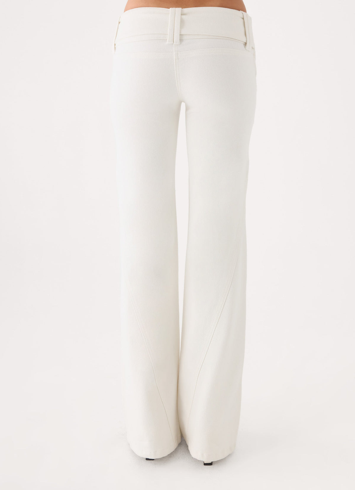 Low-Rise Wide Waistband Bootleg Jeans - White