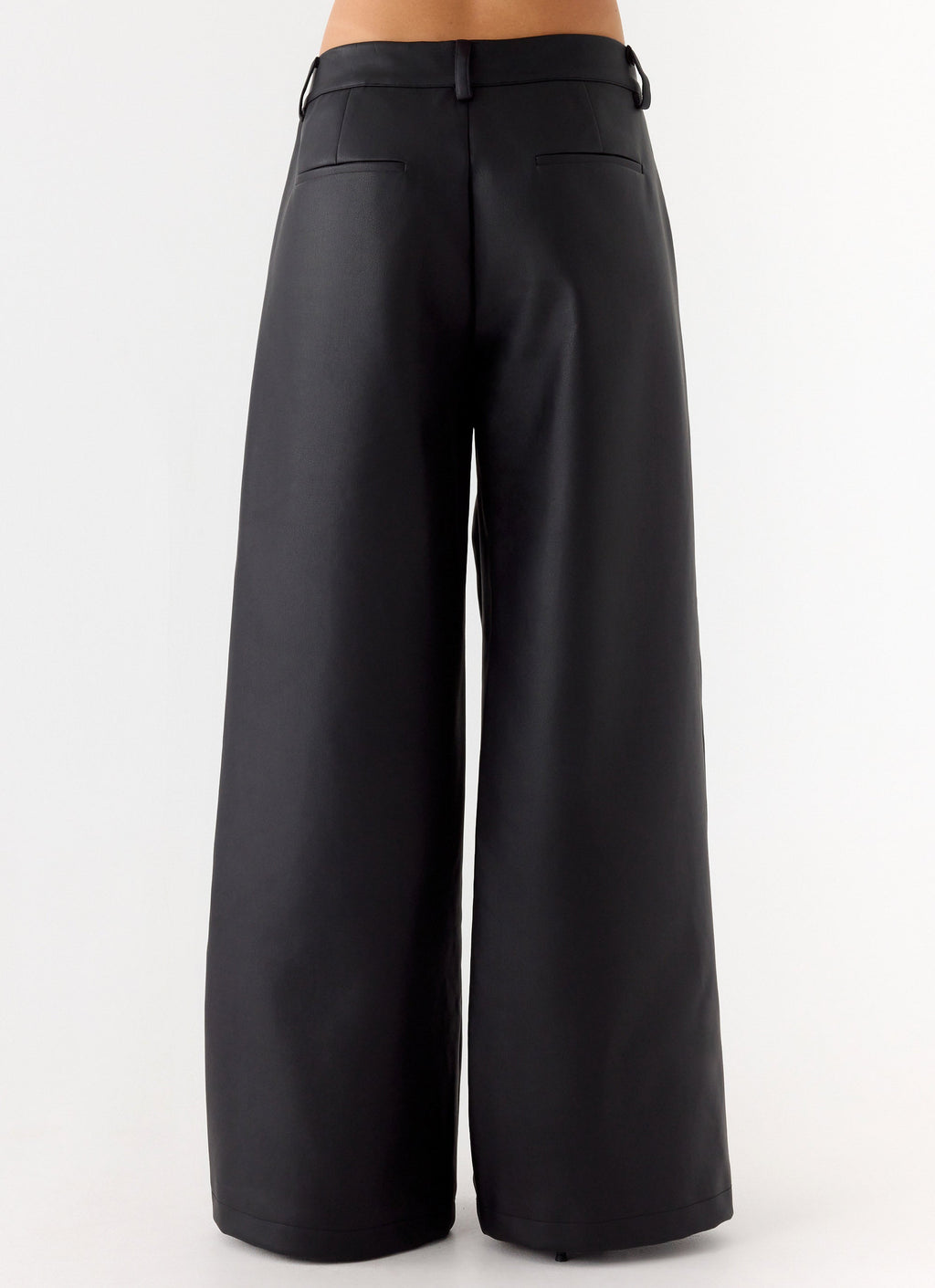 Low-Rise Faux Leather Relaxed-Fit Trousers - Black