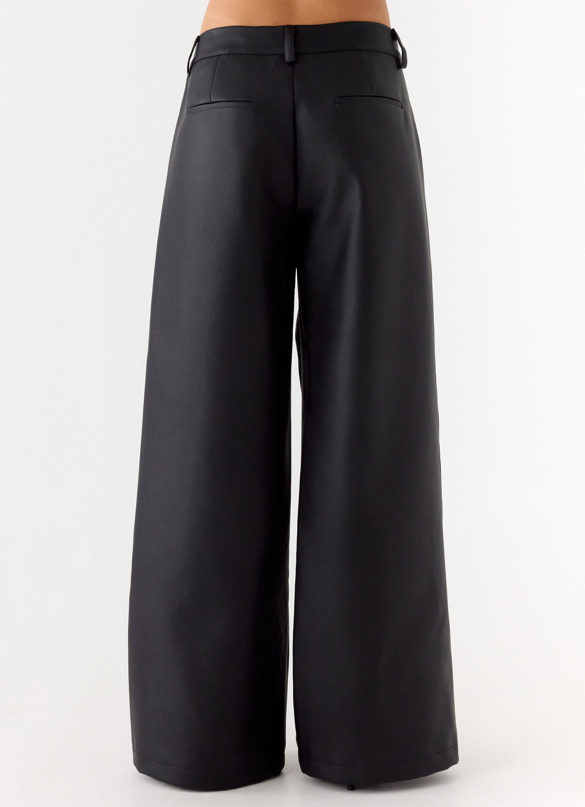 Low-Rise Faux Leather Relaxed-Fit Trousers - Black