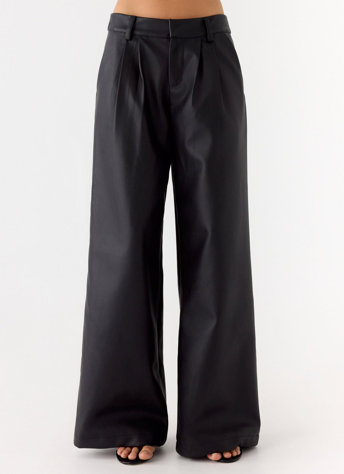 Low-Rise Faux Leather Relaxed-Fit Trousers - Black